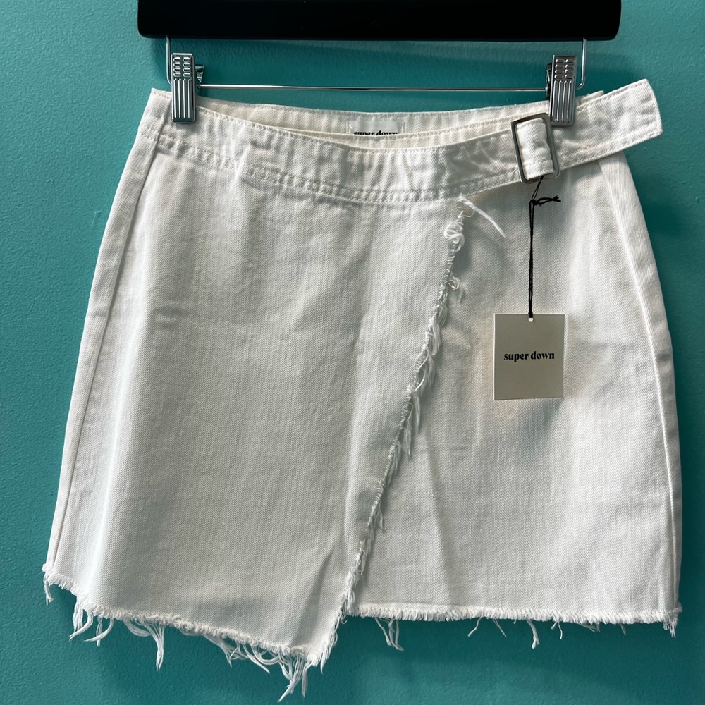 Superdown Cream Denim Skirt with Belt